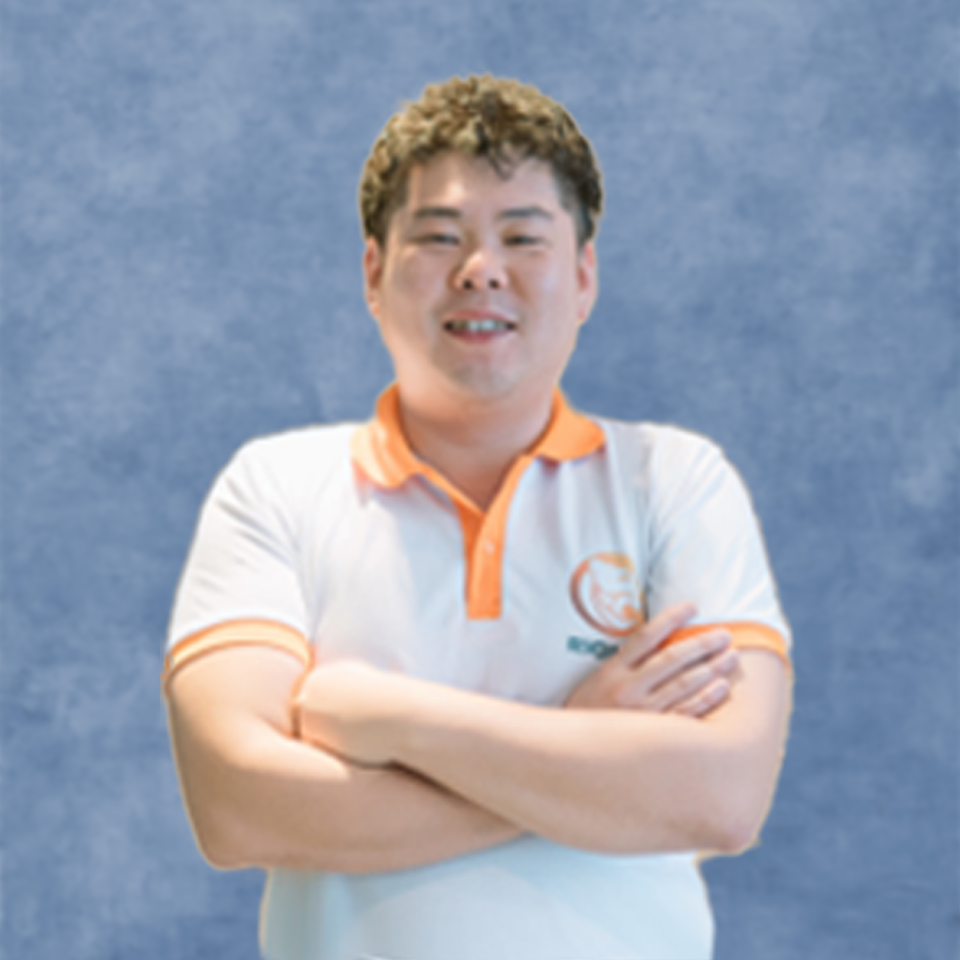 Mr. Kohei Takami (COO)